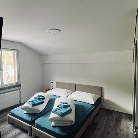 Hotel Pez Ault ديسنتس المظهر الخارجي الصورة