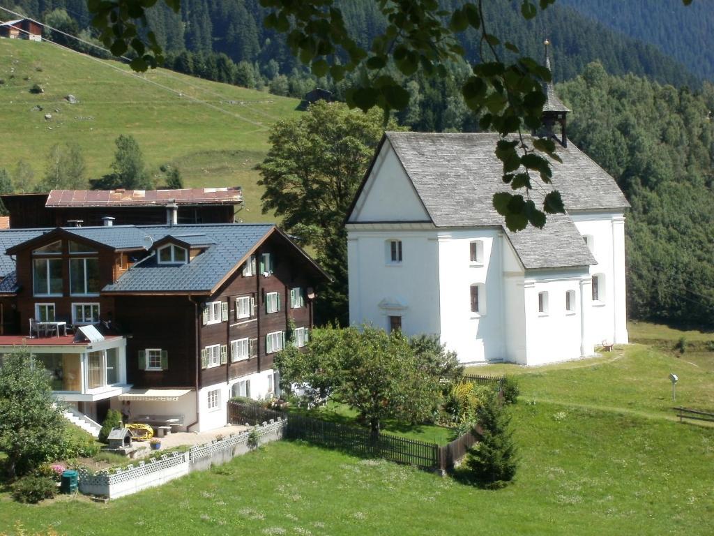 Hotel Pez Ault ديسنتس المظهر الخارجي الصورة