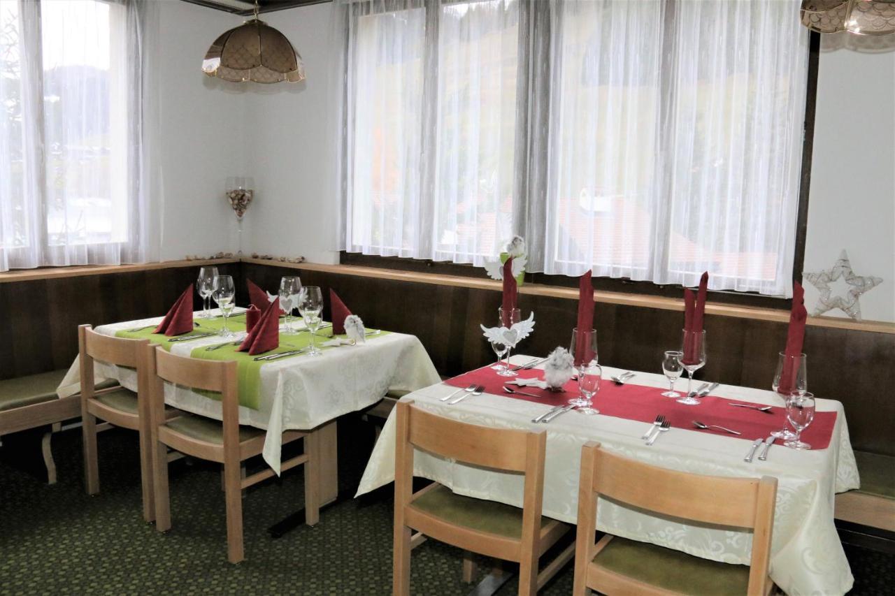 Hotel Pez Ault ديسنتس المظهر الخارجي الصورة